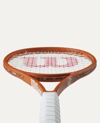 Wilson Tenis Raketi Blade 98 V9.0 16X19 RG 2025 Grip 1 WR173911U1 - Thumbnail