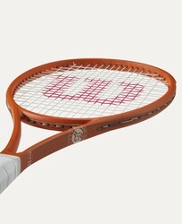 Wilson Tenis Raketi Blade 98 V9.0 16X19 RG 2025 Grip 1 WR173911U1 - Thumbnail
