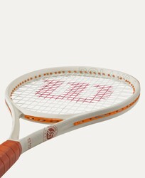 Wilson Tenis Raketi Clash 100 V3.0 Roland Garros 2025 Grip 2 WR174011U2 - Thumbnail